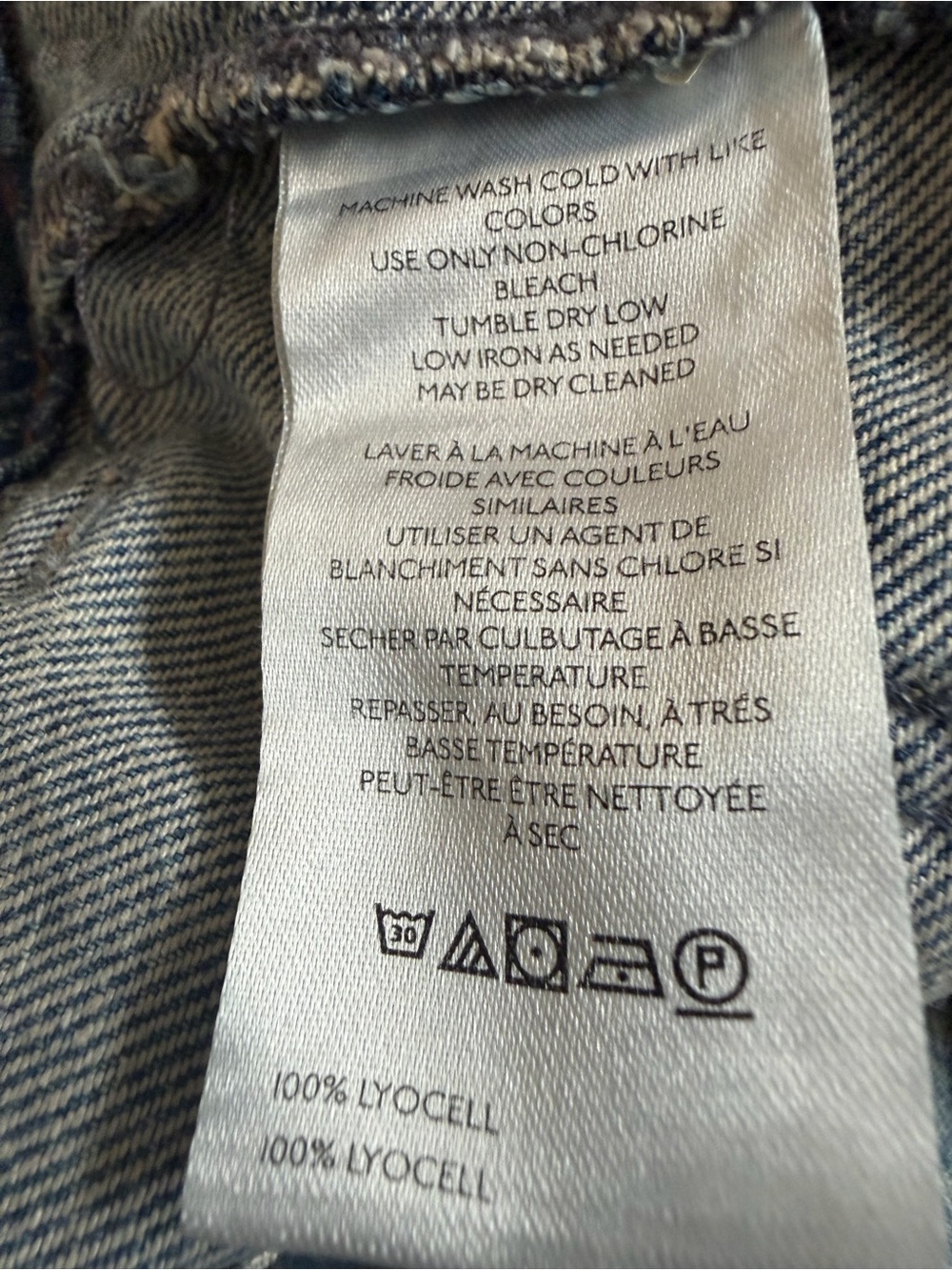 We The Free Medium Blue Denim Jeans with Contrast Stitching - Picture 7 of 9